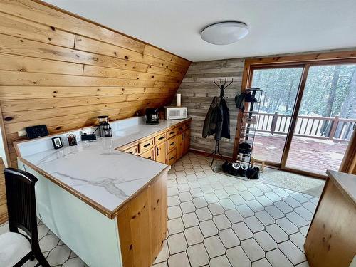 76 Ojibway Drive, Eagle River, ON - Indoor