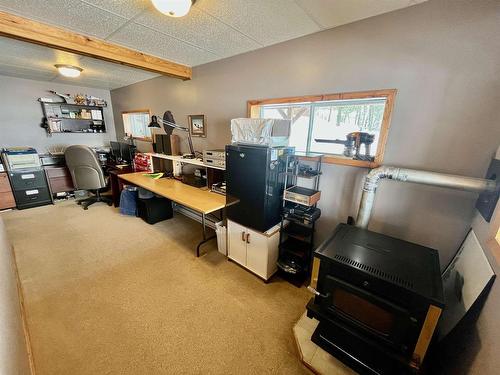 76 Ojibway Drive, Eagle River, ON - Indoor Photo Showing Office