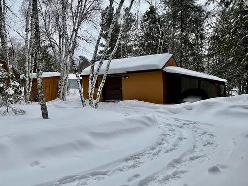 76 Ojibway Drive, Eagle River, ON - Outdoor