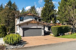 764 Westbury Rd Saanich, BC V8Y 1G8