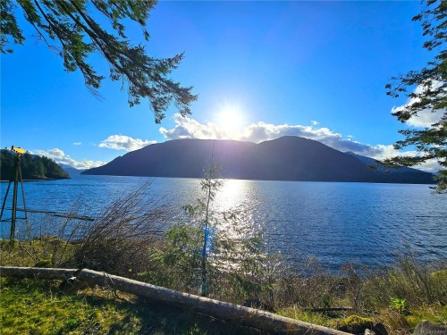 5 Headquarters Bay, Port Alberni, BC 