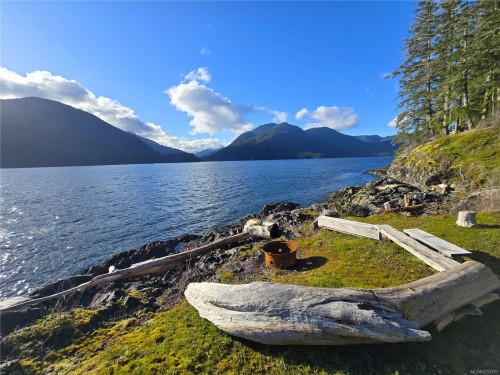 5 Headquarters Bay, Port Alberni, BC 
