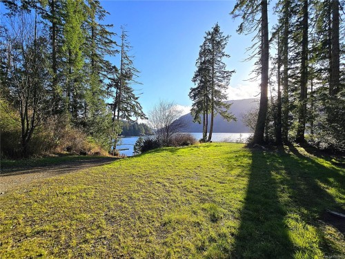 5 Headquarters Bay, Port Alberni, BC 