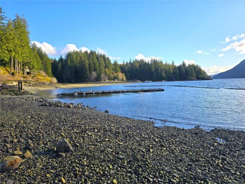 5 Headquarters Bay, Port Alberni, BC 