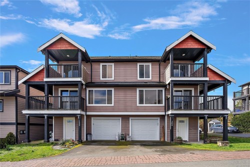 105-7091 Grant Rd WEST Sooke, BC V9Z 0N6