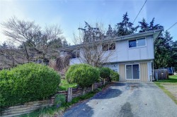 785 Parkview Dr Nanaimo, BC V9R 5T9
