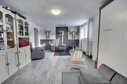 Family Room - 