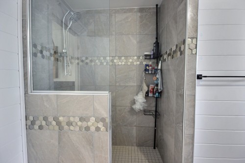 Salle de bains - 5792 Boul. Témiscamingue, Rouyn-Noranda, QC - Indoor Photo Showing Bathroom