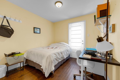 Bedroom - 6918  - 6918A Rue Lemieux, Montréal (Côte-Des-Neiges/Notre-Dame-De-Grâce), QC - Indoor Photo Showing Bedroom
