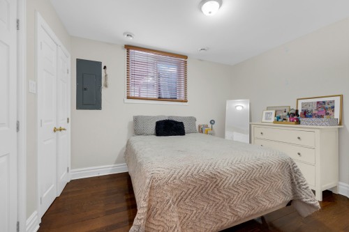 Master Bedroom - 6918  - 6918A Rue Lemieux, Montréal (Côte-Des-Neiges/Notre-Dame-De-Grâce), QC - Indoor Photo Showing Bedroom
