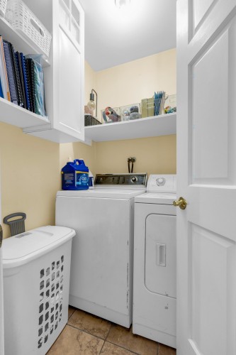 Laundry - 6918  - 6918A Rue Lemieux, Montréal (Côte-Des-Neiges/Notre-Dame-De-Grâce), QC - Indoor Photo Showing Laundry Room