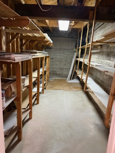 Cave/Chambre froide - 951 Av. Champagnat, Laval (Saint-Vincent-De-Paul), QC - Indoor