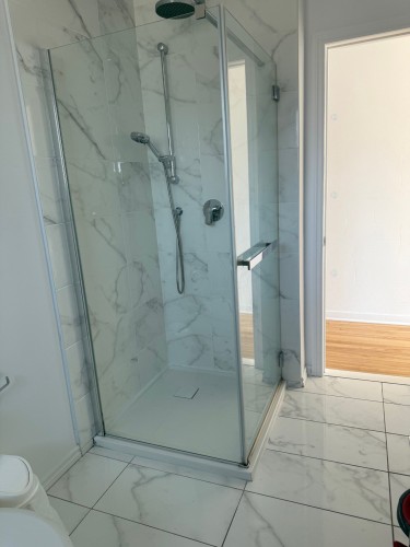 Salle de bains - 951 Av. Champagnat, Laval (Saint-Vincent-De-Paul), QC - Indoor Photo Showing Bathroom