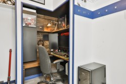 Bureau - 