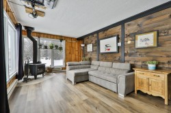 Salon - 
