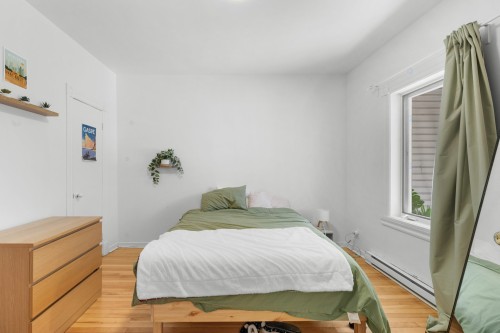 Chambre à coucher - 1830 Av. Laurier E., Montréal (Le Plateau-Mont-Royal), QC - Indoor Photo Showing Bedroom