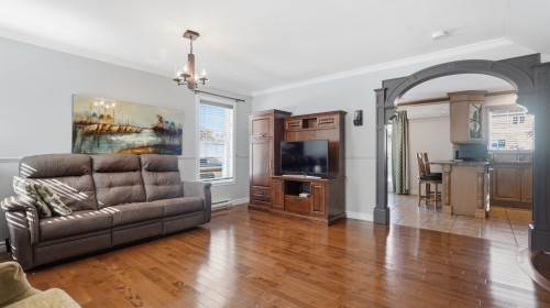 Salon - 1915 85E Rue, Saint-Georges, QC - Indoor Photo Showing Living Room
