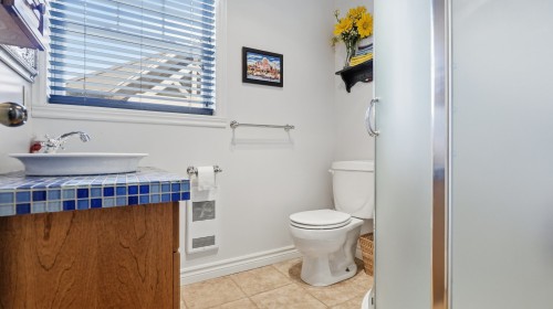 Salle de bains - 1915 85E Rue, Saint-Georges, QC - Indoor Photo Showing Bathroom
