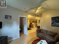cottage 5 - 