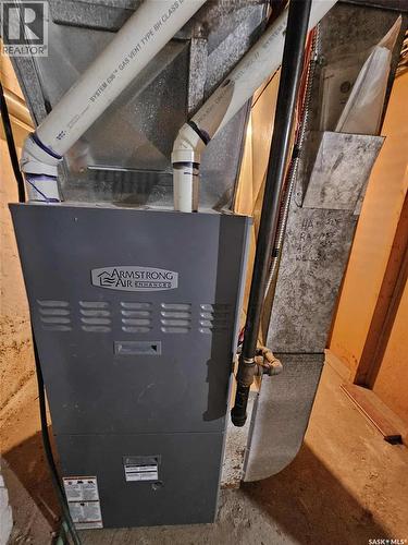 274 7Th Avenue E, Melville, SK - Indoor Photo Showing Basement