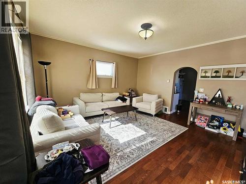 274 7Th Avenue E, Melville, SK - Indoor