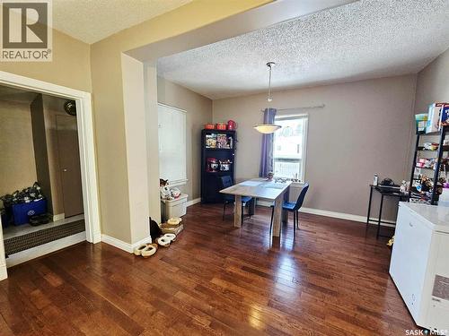 274 7Th Avenue E, Melville, SK - Indoor