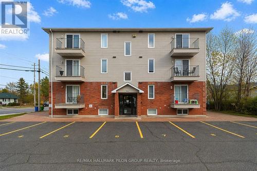 100 - 902 NOTRE DAME STREET  Russell, ON K0A 1W0