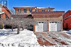 45 ROYAL GARDEN BOULEVARD Vaughan, ON L4L 7C4