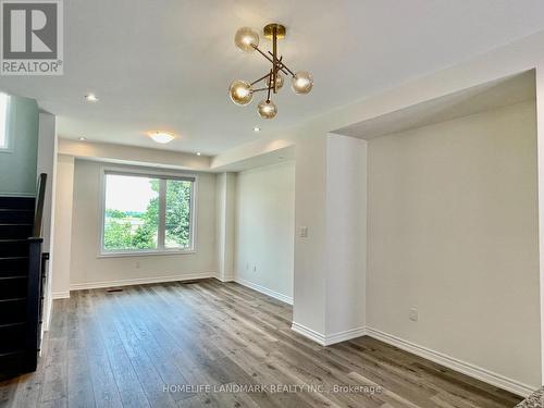 3165 Elgin Mills Road E, Markham, ON - Indoor Photo Showing Other Room