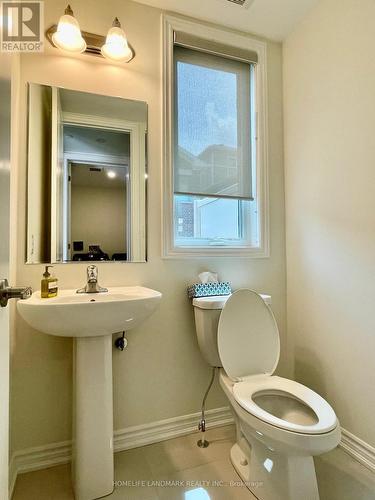 3165 Elgin Mills Road E, Markham, ON - Indoor Photo Showing Bathroom