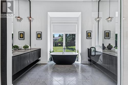 714 Atoka Drive, Mississauga, ON - Indoor