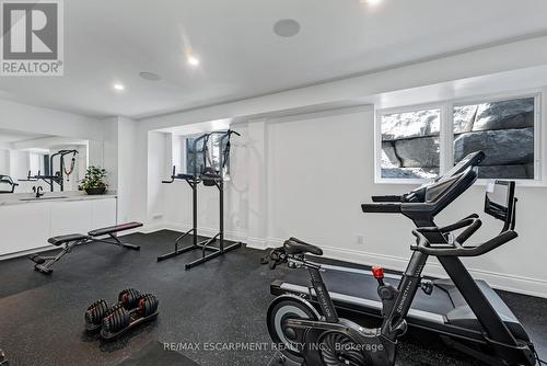 714 Atoka Drive, Mississauga, ON - Indoor Photo Showing Gym Room