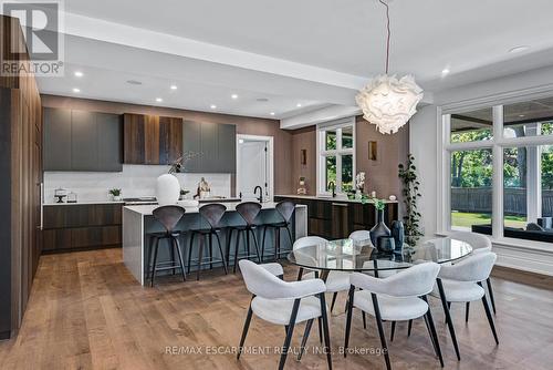 714 Atoka Drive, Mississauga, ON - Indoor Photo Showing Dining Room