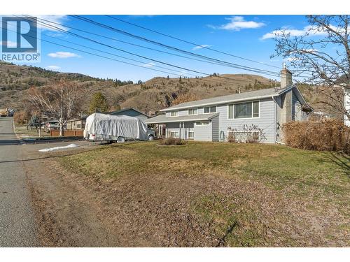 882 DEVER Drive  Kamloops, BC V2B 6R1