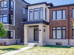 10 LIAM FOUDY COURT Toronto, ON M1P 0G3