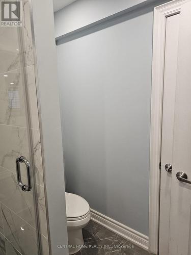 45 Wildmoor Street, Markham, ON - Indoor Photo Showing Bathroom