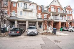 10 RABBIT RUN WAY Brampton, ON L6Z 0J2