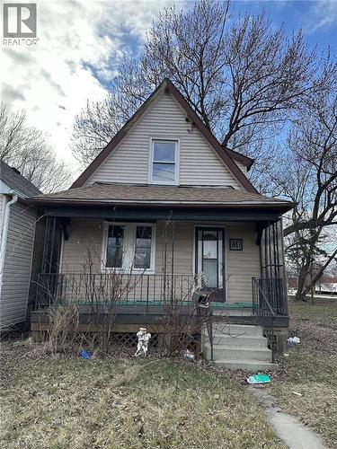 31 Mckinstry Street, Hamilton, ON - Outdoor With Deck Patio Veranda