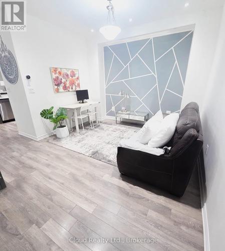 68 Phyllis Drive, Caledon, ON - 