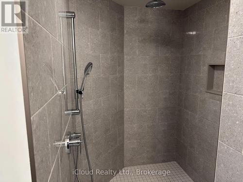 106 Queensgate Crescent, Woolwich, ON - Indoor Photo Showing Bathroom
