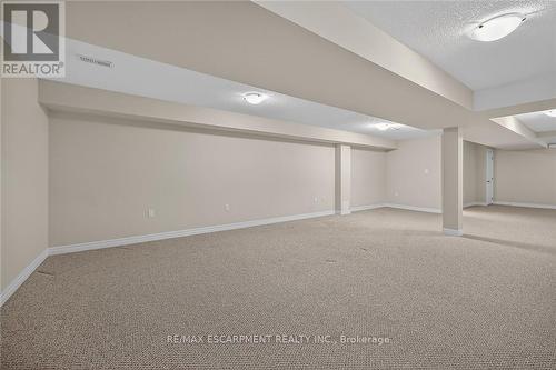 18 Ecker Lane, Hamilton, ON - Indoor Photo Showing Other Room