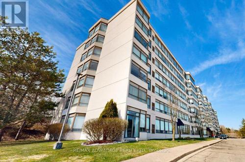 106 - 521 RIVERSIDE DRIVE  London North (North P), ON N6H 5E2