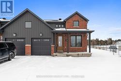 300 HILVERSUM LANE Ottawa, ON K0A 1L0