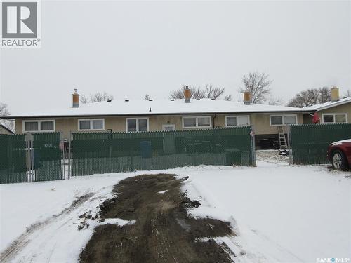 182 Rothwell Crescent, Regina, SK - Outdoor