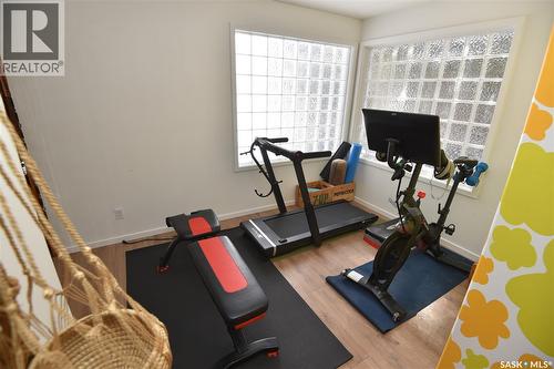 115 4Th Avenue E, Nipawin, SK - Indoor Photo Showing Gym Room