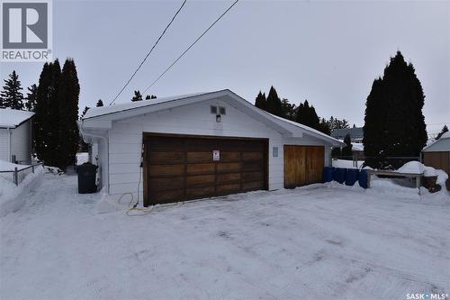 115 4Th Avenue E, Nipawin, SK - Outdoor With Exterior