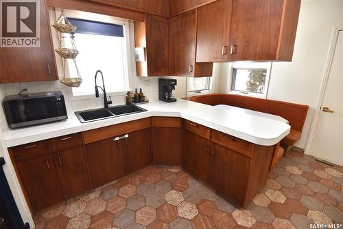 115 4Th Avenue E, Nipawin, SK - Indoor Photo Showing Kitchen With Double Sink