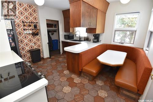 115 4Th Avenue E, Nipawin, SK - Indoor