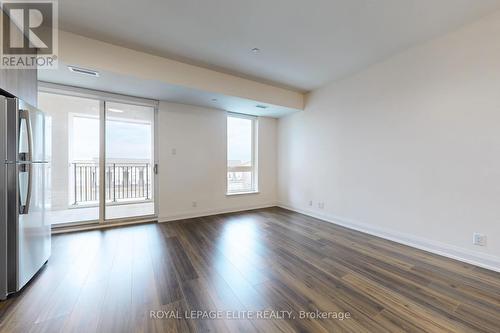 313 - 101 Cathedral High Street, Markham, ON - Indoor Photo Showing Other Room