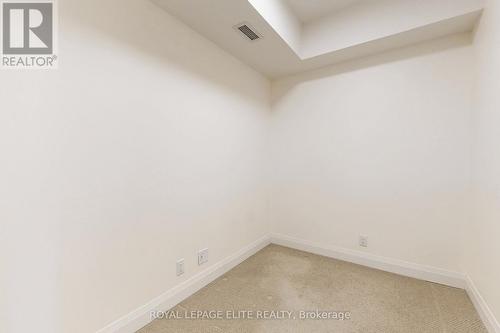 313 - 101 Cathedral High Street, Markham, ON - Indoor Photo Showing Other Room
